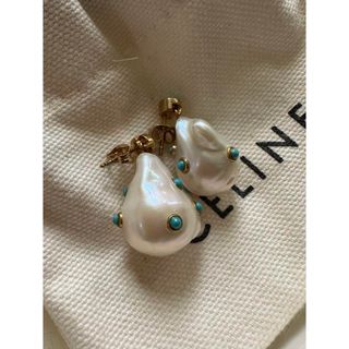 CELINE(パール ・ ピアス)のフリマアイテム一覧 CELINE(パール ・ ピアス)のフリマアイテム一覧