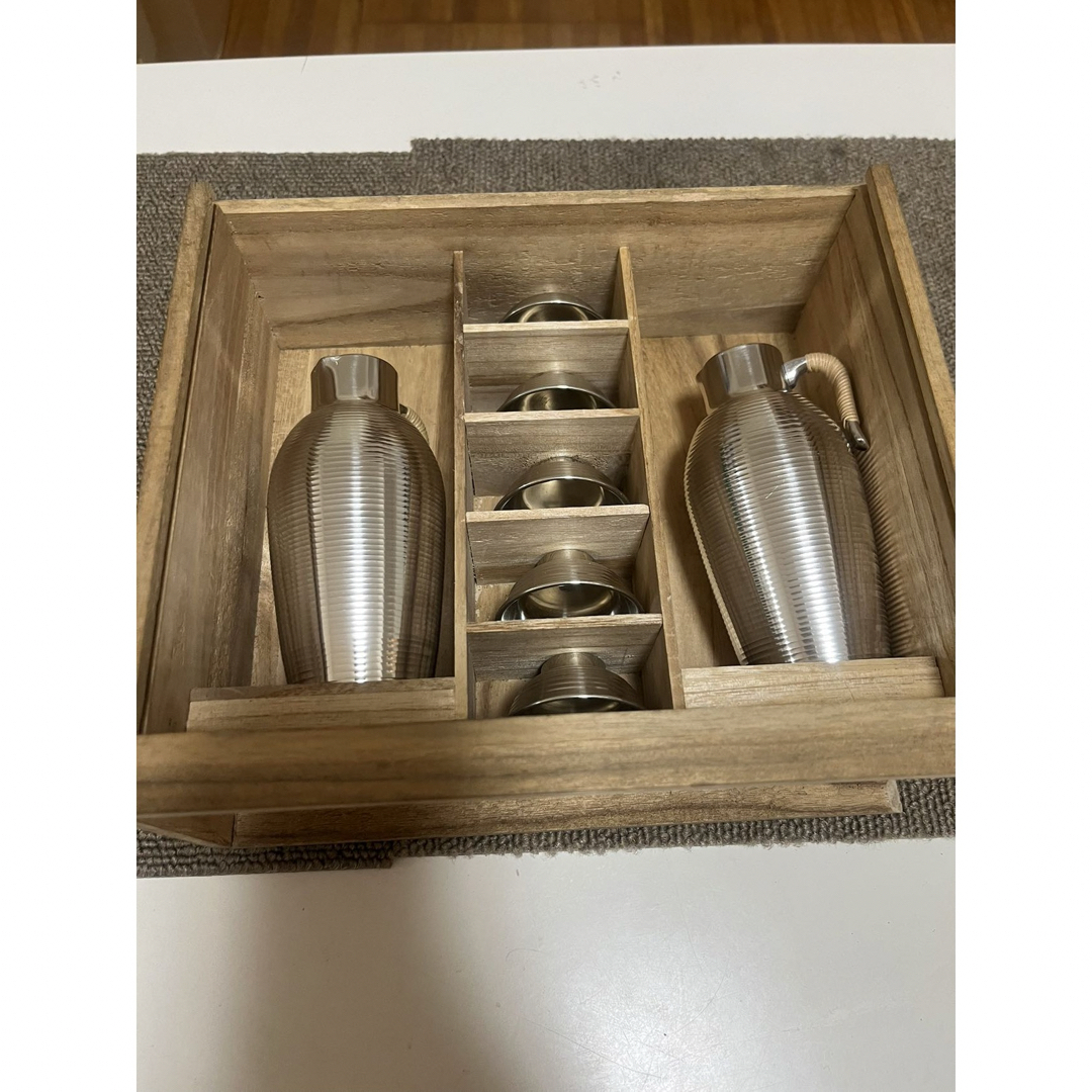 本錫 酒器 徳利 お猪口 熱燗 桐箱入 酒器セット 錫製 7点セット 本錫 酒器 徳利 お猪口 熱燗 桐箱入 酒器セット 錫製 7点セット