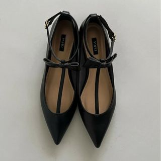 新品 23 OHGA オーガ TーANKLE パンプス リボンの通販|ラクマ 新品 23 OHGA オーガ TーANKLE パンプス リボンの通販|ラクマ