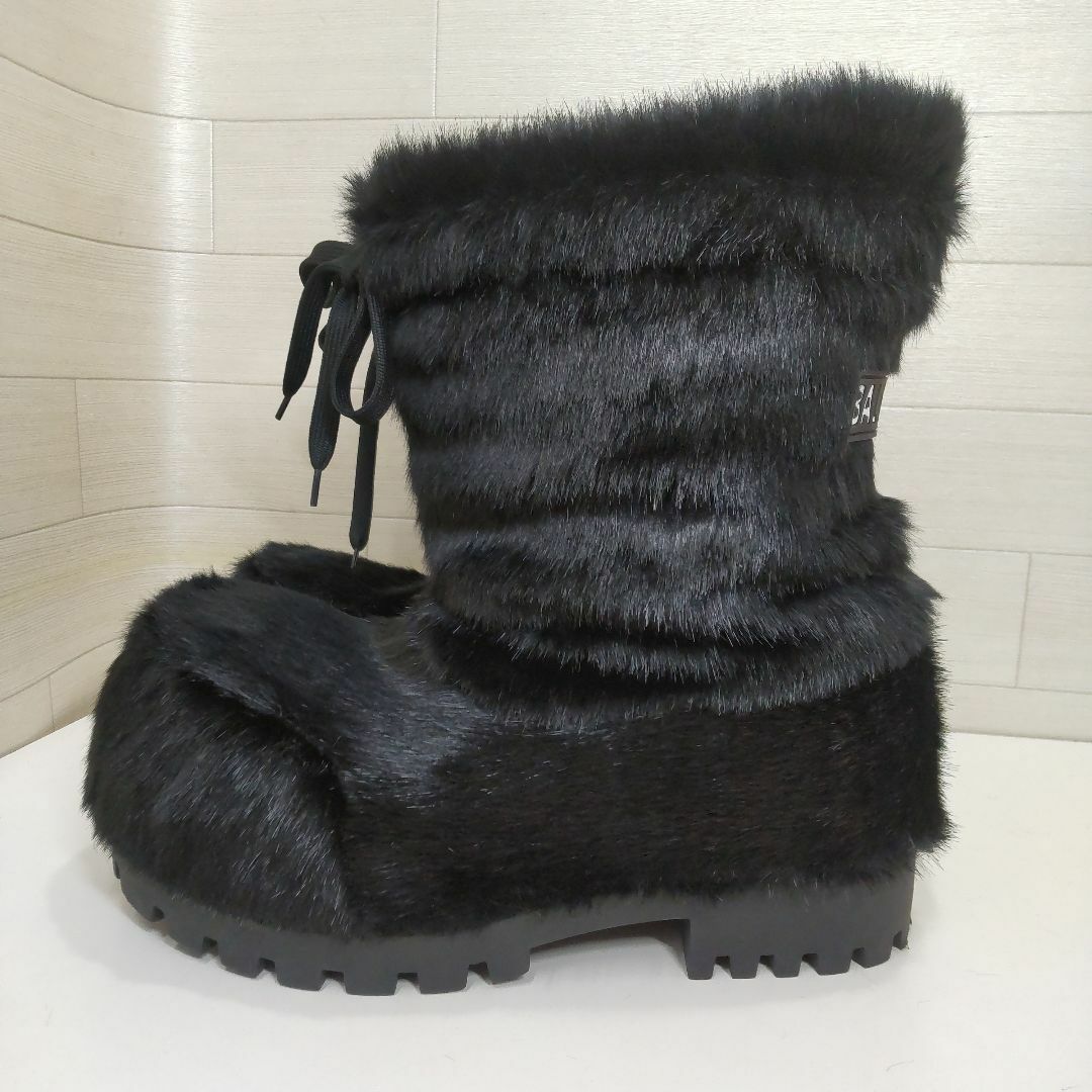 BALENCIAGA - バレンシアガ スキーウェア アラスカ ファー BALENCIAGA - バレンシアガ スキーウェア アラスカ ファー