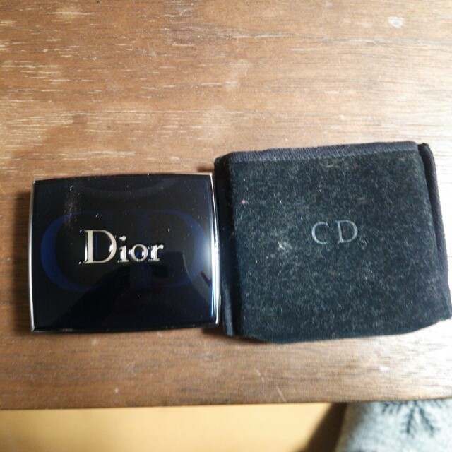 Christian Dior(クリスチャンディオール)のDior★アイシャドウ アンクルール コスメ/美容のベースメイク/化粧品(その他)の商品写真