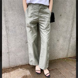 tandey 休日と詩 ニューボンボンパンツ“コーデュロイ” tandey 休日と詩 ニューボンボンパンツ“コーデュロイ”