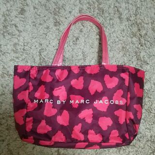 マークバイマークジェイコブス(MARC BY MARC JACOBS)の未使用☆マークバイマークジェイコブスのバッグインバッグ(ミニトート)(トートバッグ)