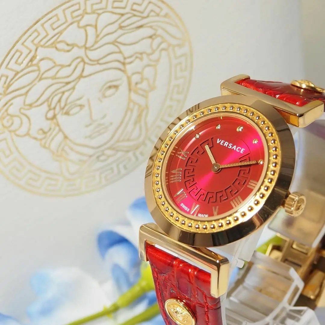 美品】VERSACE ヴェルサーチ 腕時計 ゴールド 煩わし メデューサ 美品】VERSACE ヴェルサーチ 腕時計 ゴールド 煩わし メデューサ