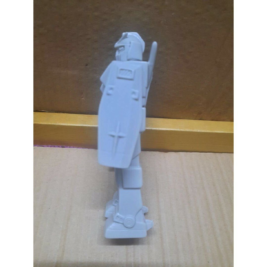 ☆機動戦士ガンダム☆クローバー ソフビ 高さ約16㎝ 海外版 希少 ☆機動戦士ガンダム☆クローバー ソフビ 高さ約16㎝ 海外版 希少