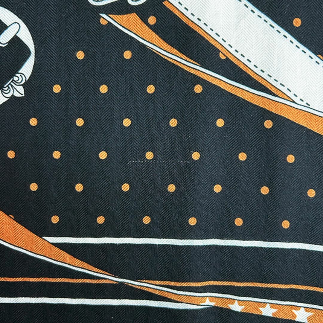 エルメス カシシル 140 すり寄り 朝の散歩 エルメス カシシル 140 すり寄り 朝の散歩