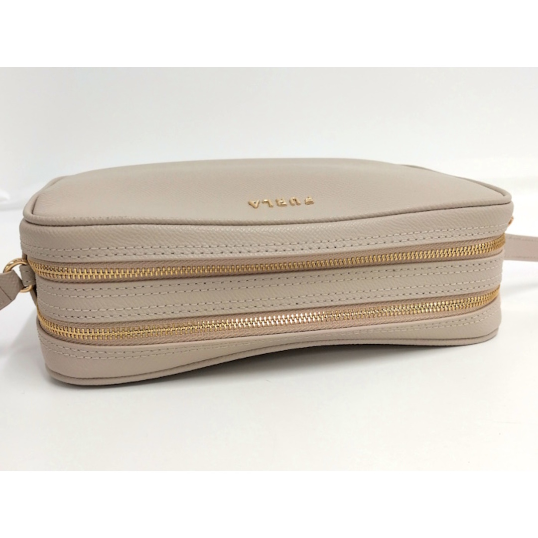 FURLA - FURLA ショルダーバッグ レザー ベージュ系 EP59LILの FURLA - FURLA ショルダーバッグ レザー ベージュ系 EP59LILの