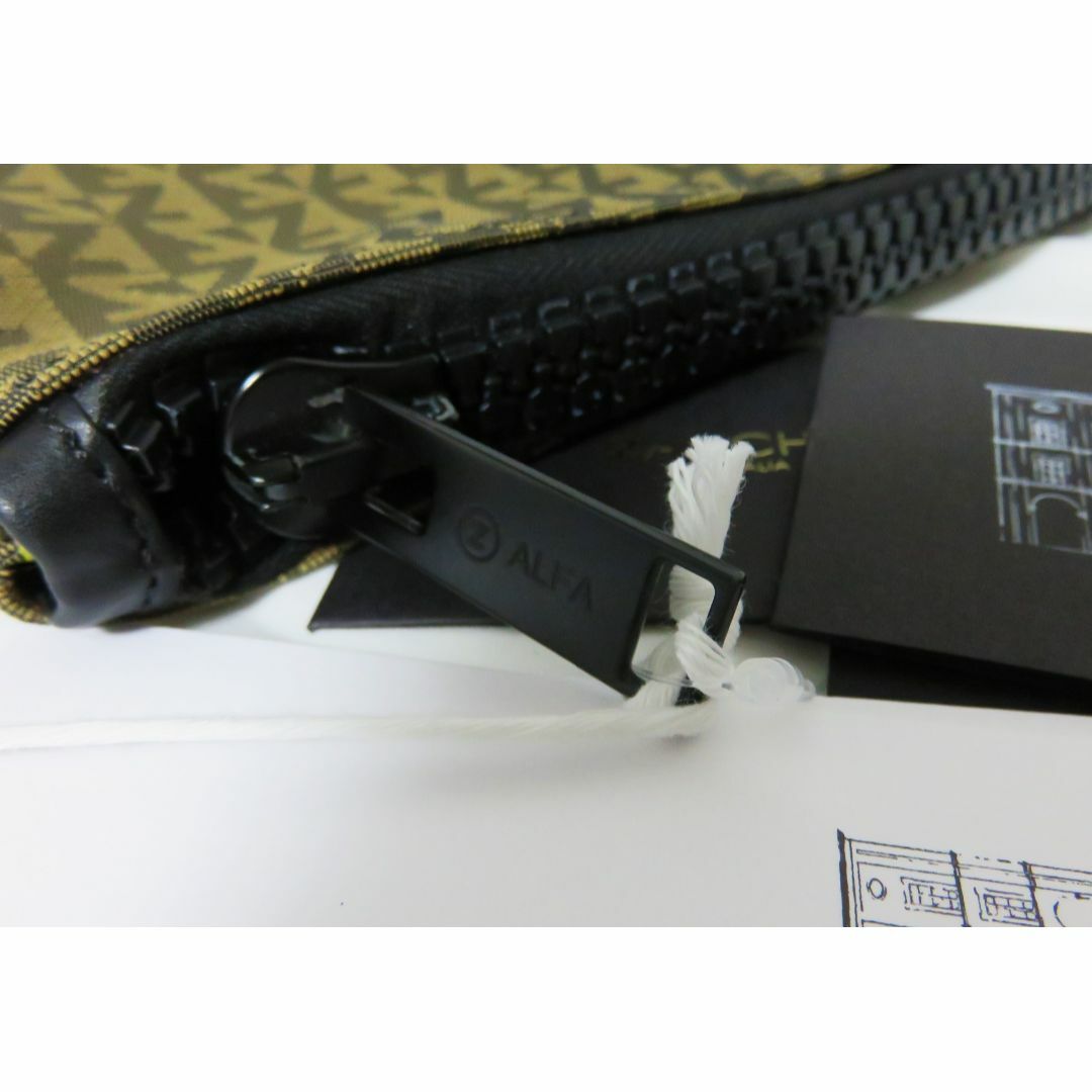 定価3.9万 新品 ZANCHETTI クラッチバッグ ブラウン イタリア製 定価3.9万 新品 ZANCHETTI クラッチバッグ ブラウン イタリア製