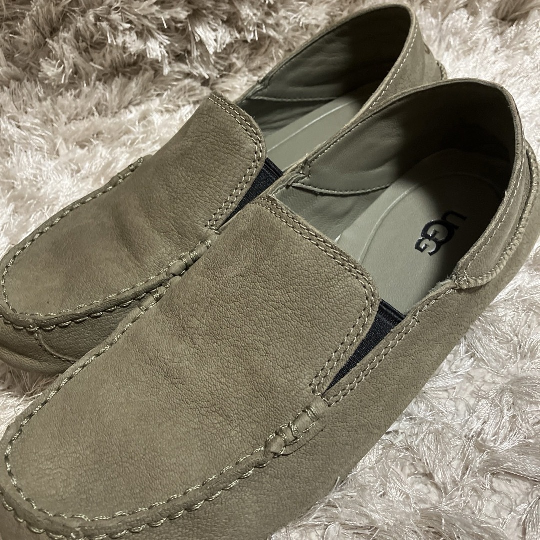 UGG - 美品‼️ UGG モカシン スリッポン メンズ 25センチの通販 UGG - 美品‼️ UGG モカシン スリッポン メンズ 25センチの通販