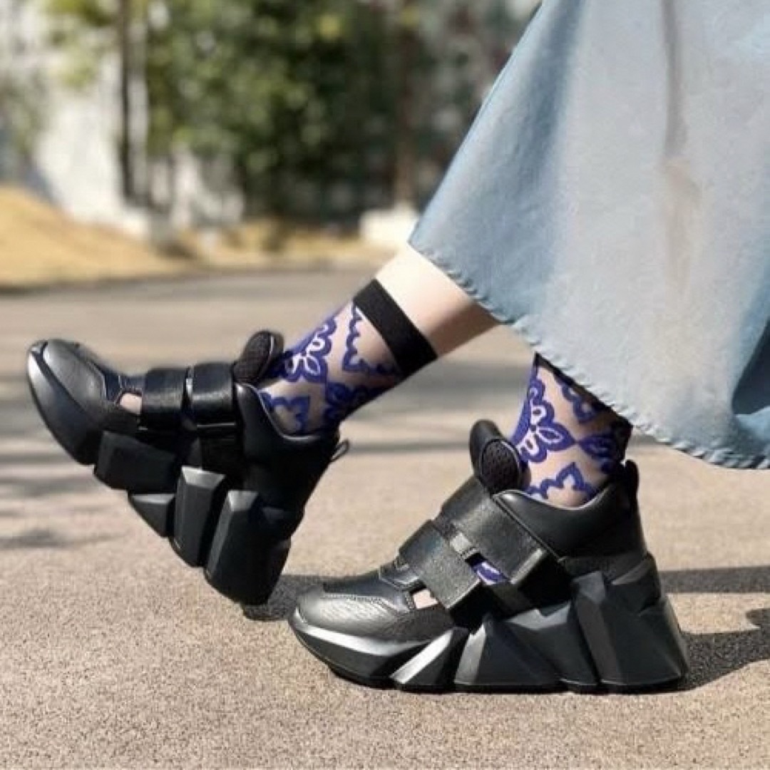 UNITED NUDE - UNITED NUDE Space Kick 厚底 スニーカー 黒 23cm UNITED NUDE - UNITED NUDE Space Kick 厚底 スニーカー 黒 23cm