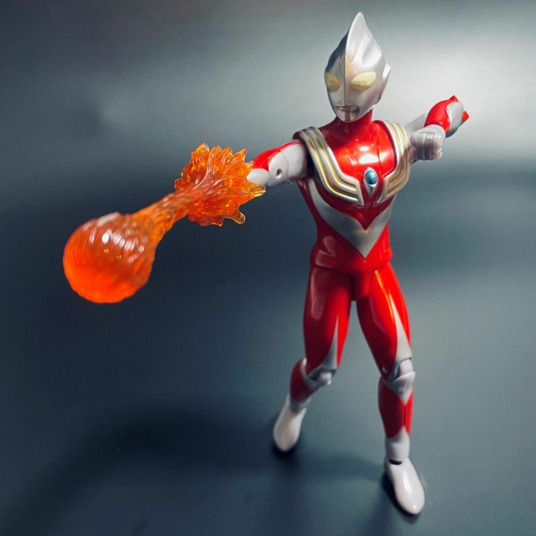 注目の福袋！ BANDAI ウルトラマンティガ ウルトラアクションフィギュア 特撮