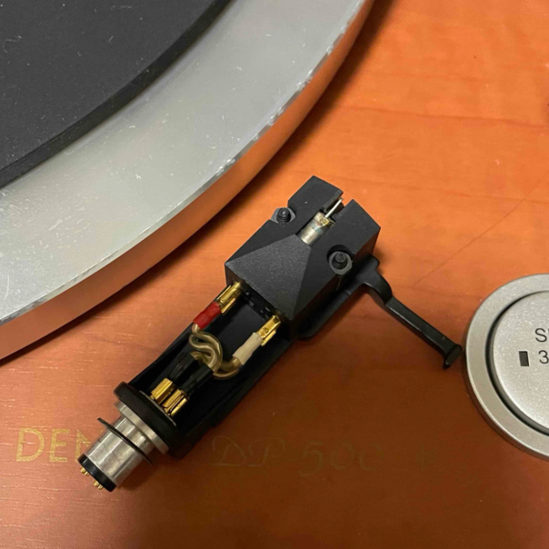 デノン MCレコードカートリッジ DL-103とヘッドシェル 出音良好 デノン MCレコードカートリッジ DL-103とヘッドシェル 出音良好