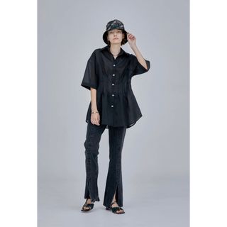 MURRAL(シャツ/ブラウス(半袖/袖なし))のフリマアイテム一覧 MURRAL(シャツ/ブラウス(半袖/袖なし))のフリマアイテム一覧