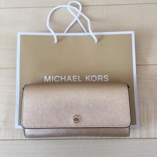 マイケルコース(Michael Kors)の新品未使用！マイケルコース チェーンウォレット シャンパンゴールド(財布)