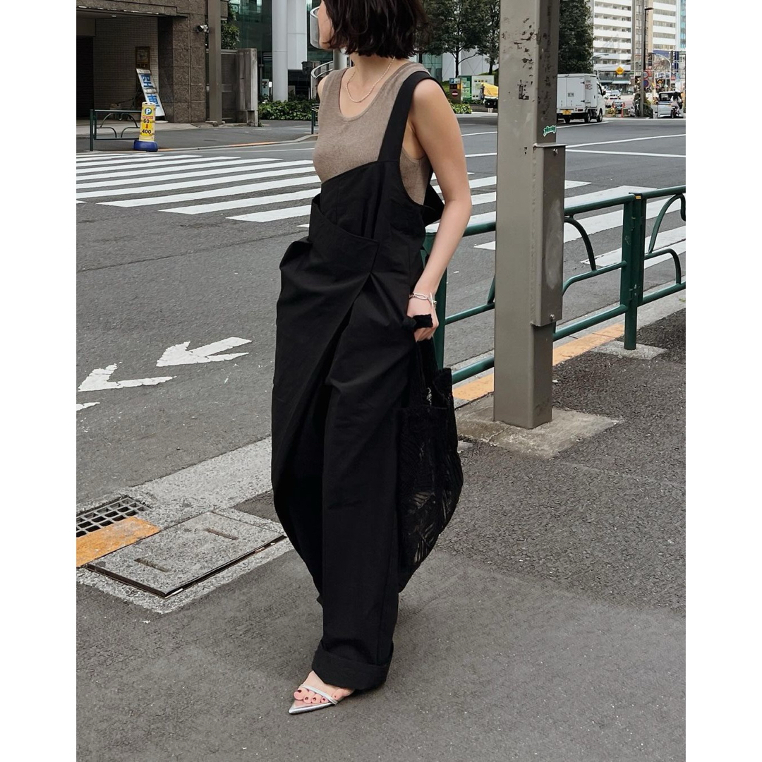 ETRE TOKYO - etre tokyo ワンショルダーラップワイドパンツの ETRE TOKYO - etre tokyo ワンショルダーラップワイドパンツの