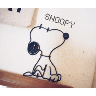 Snoopy ワイヤークラフト スヌーピー の通販 ラクマ