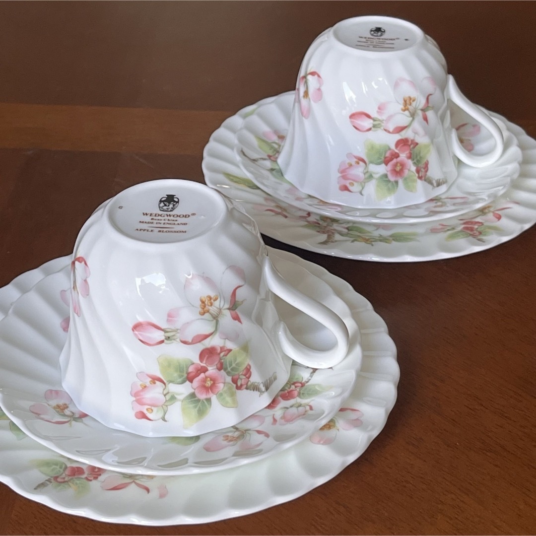 WEDGWOOD - 【黒壺美品】ウェッジウッド☆アップルブロッサム WEDGWOOD - 【黒壺美品】ウェッジウッド☆アップルブロッサム