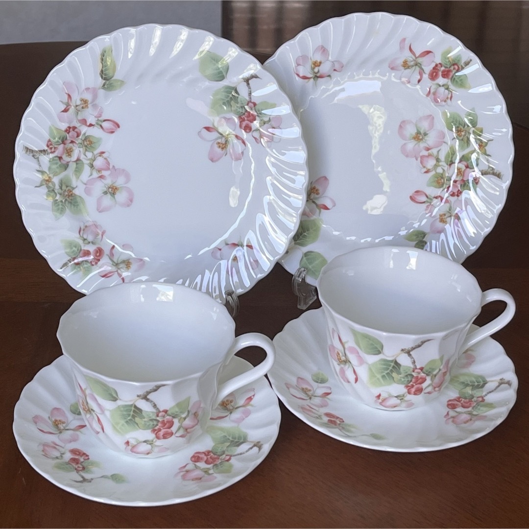 WEDGWOOD - 【黒壺美品】ウェッジウッド☆アップルブロッサム WEDGWOOD - 【黒壺美品】ウェッジウッド☆アップルブロッサム