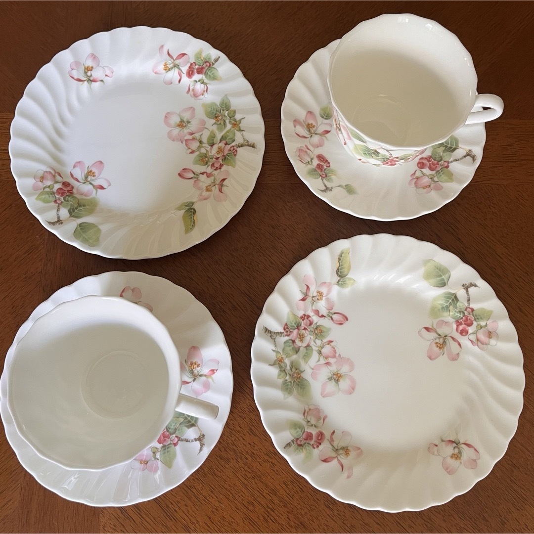 WEDGWOOD - 【黒壺美品】ウェッジウッド☆アップルブロッサム WEDGWOOD - 【黒壺美品】ウェッジウッド☆アップルブロッサム
