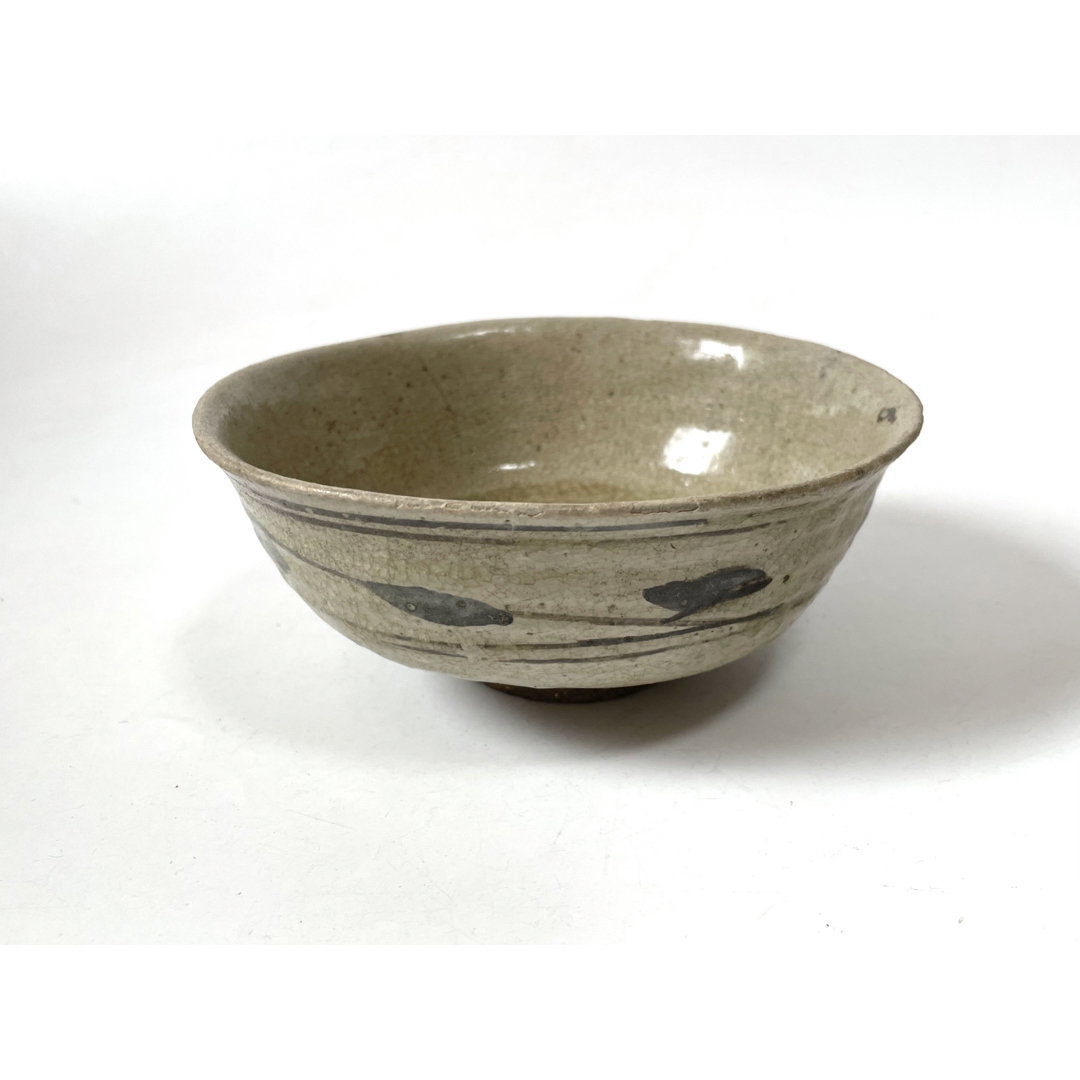 骨董 アンティーク スンコロク 宋胡録 鉄絵 魚文 茶碗 鉢 器の 骨董 アンティーク スンコロク 宋胡録 鉄絵 魚文 茶碗 鉢 器の