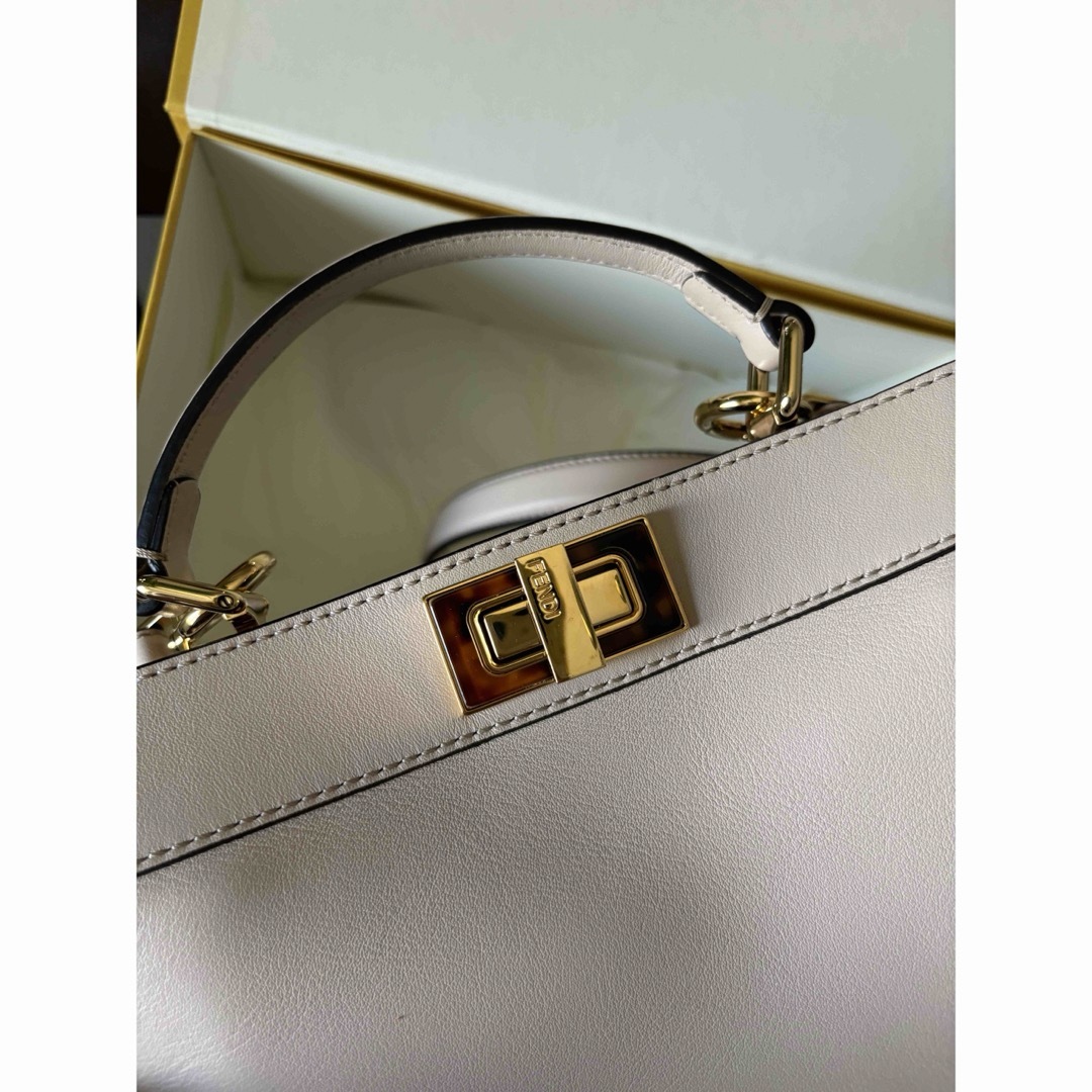 FENDI - FENDI アイシーユー スモール ピーカブー ピンク FENDI - FENDI アイシーユー スモール ピーカブー ピンク