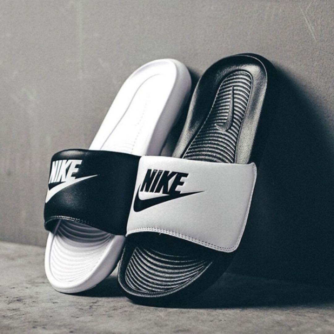 NIKE - 希少 ナイキ ビクトリーワン スライド ミックス ホワイト NIKE - 希少 ナイキ ビクトリーワン スライド ミックス ホワイト