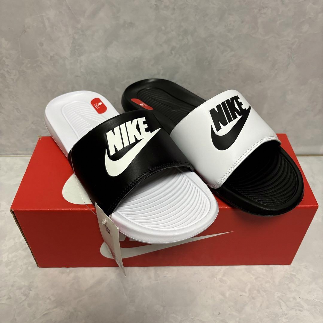 NIKE - 希少 ナイキ ビクトリーワン スライド ミックス ホワイト NIKE - 希少 ナイキ ビクトリーワン スライド ミックス ホワイト
