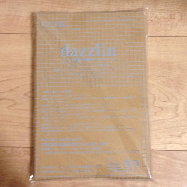 dazzlin(ダズリン)のCUTiE付録 ギンガムフリルバッグ レディースのバッグ(トートバッグ)の商品写真