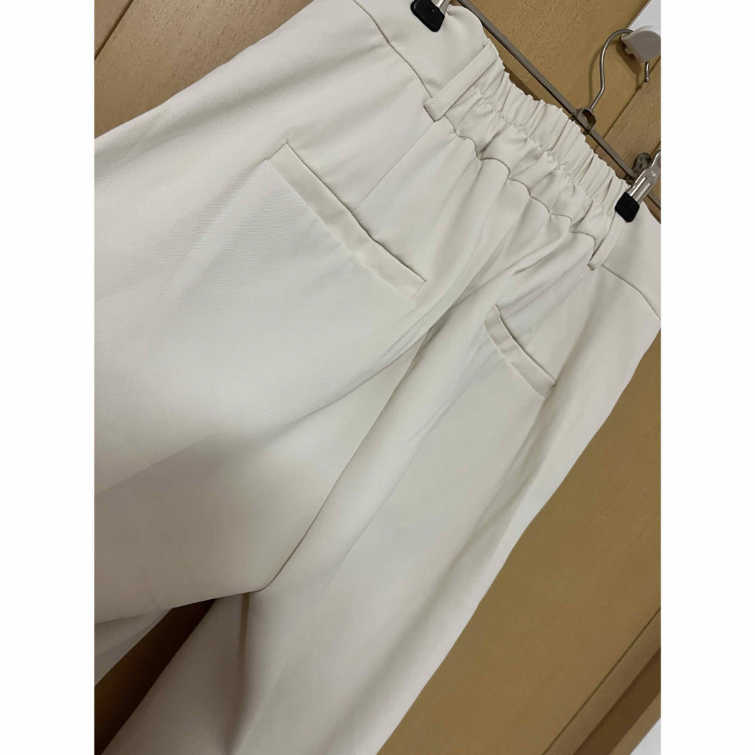 ビシルエットテーパードパンツ mysty woman 111385 レディースのパンツ(カジュアルパンツ)の商品写真