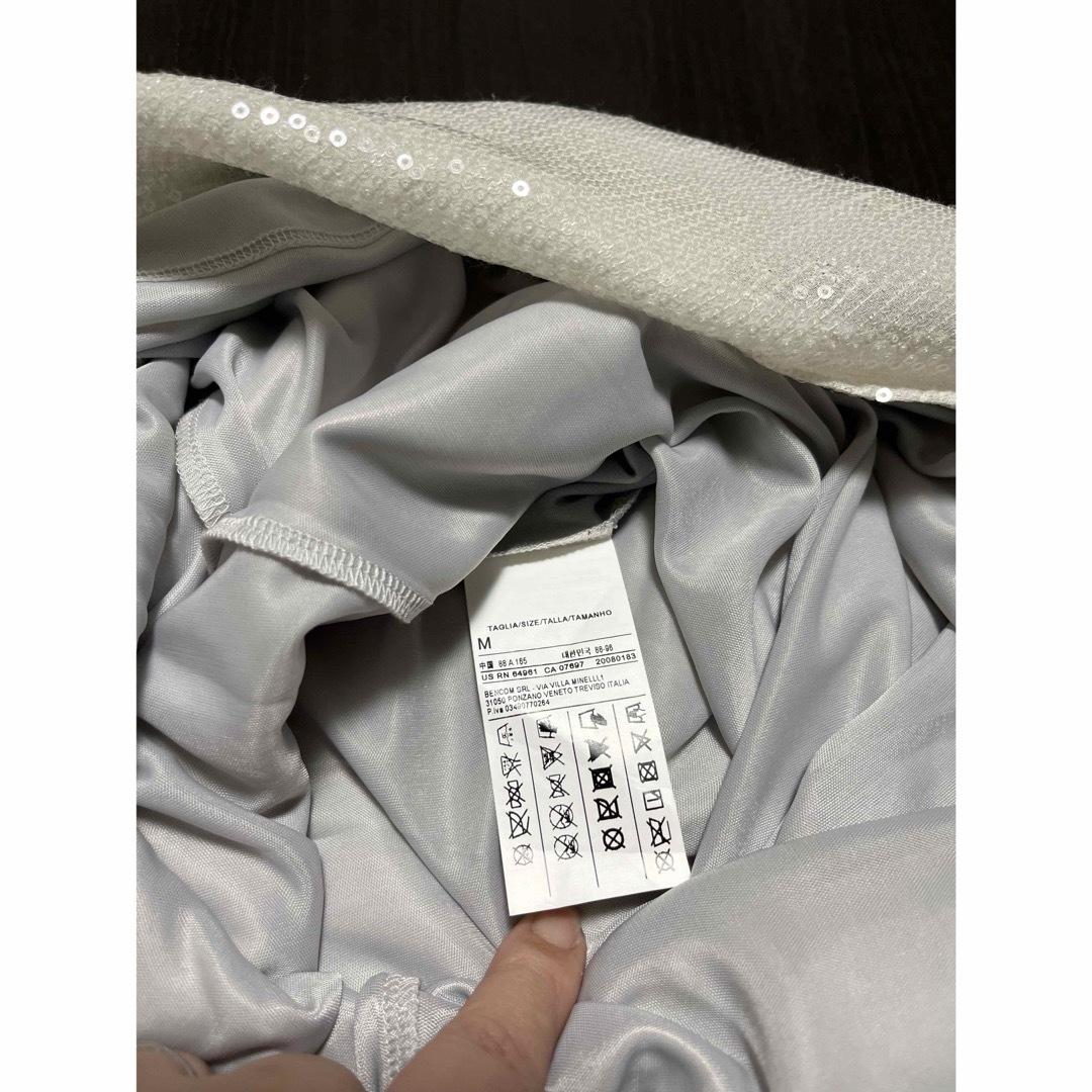 BENETTON(ベネトン)の【新品】BENETTON スパンコール ワンピ M レディースのワンピース(ひざ丈ワンピース)の商品写真