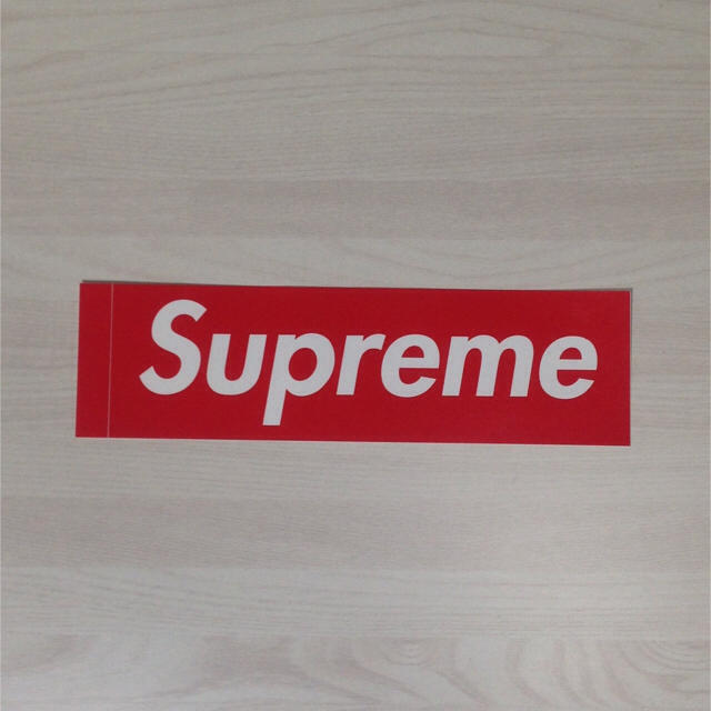 Supreme(シュプリーム)の正規品 ! SUPREME ステッカー 1枚 送料無料    レディースのファッション小物(その他)の商品写真