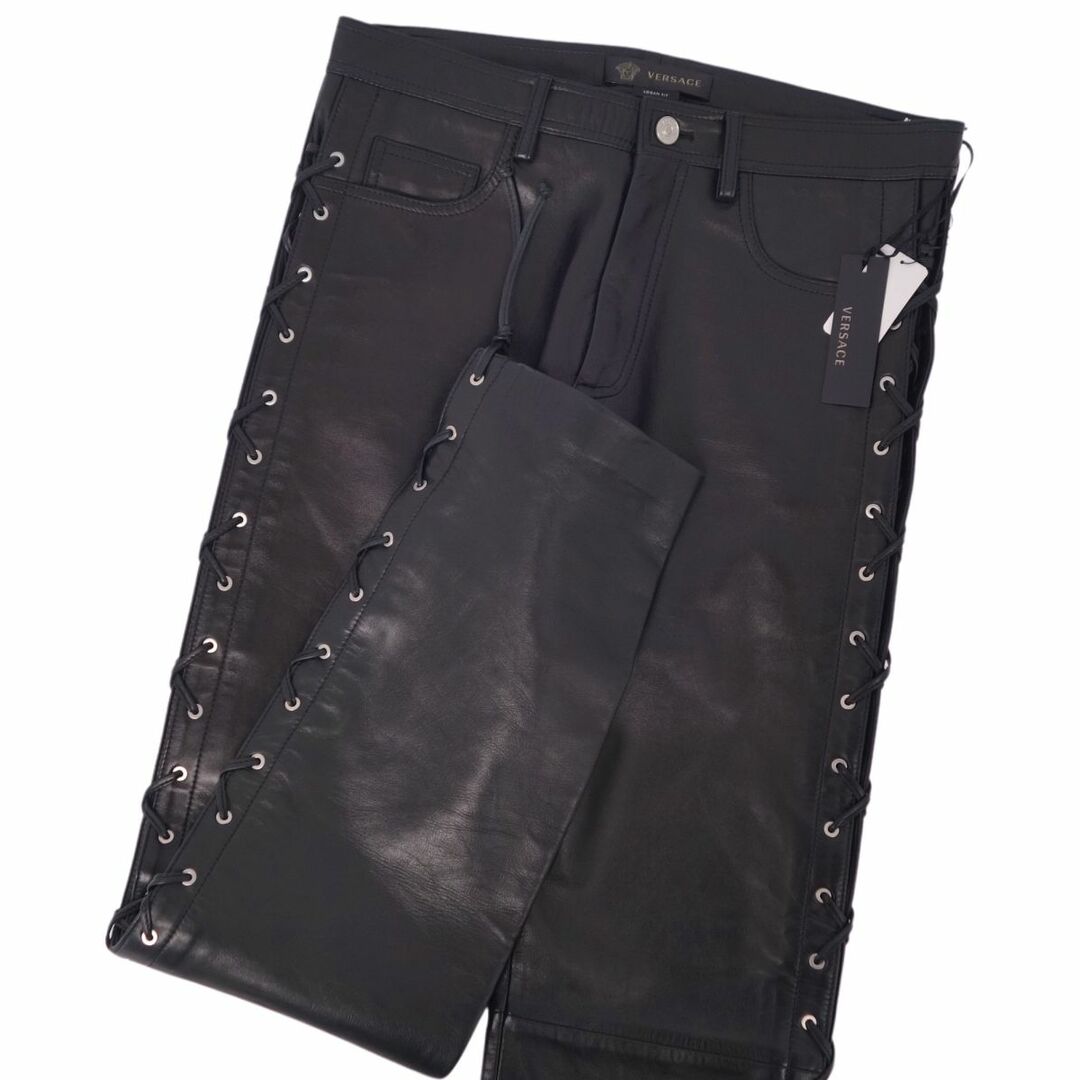 VERSACE - 未使用 ヴェルサーチ VERSACE パンツ レザーパンツ VERSACE - 未使用 ヴェルサーチ VERSACE パンツ レザーパンツ
