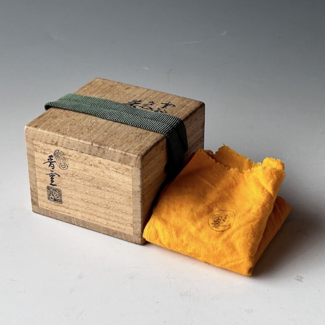 茶道具 色絵 色紙重 雲錦 香合 宮川香雲 共箱 京焼 茶会 春 秋 茶道具 色絵 色紙重 雲錦 香合 宮川香雲 共箱 京焼 茶会 春 秋
