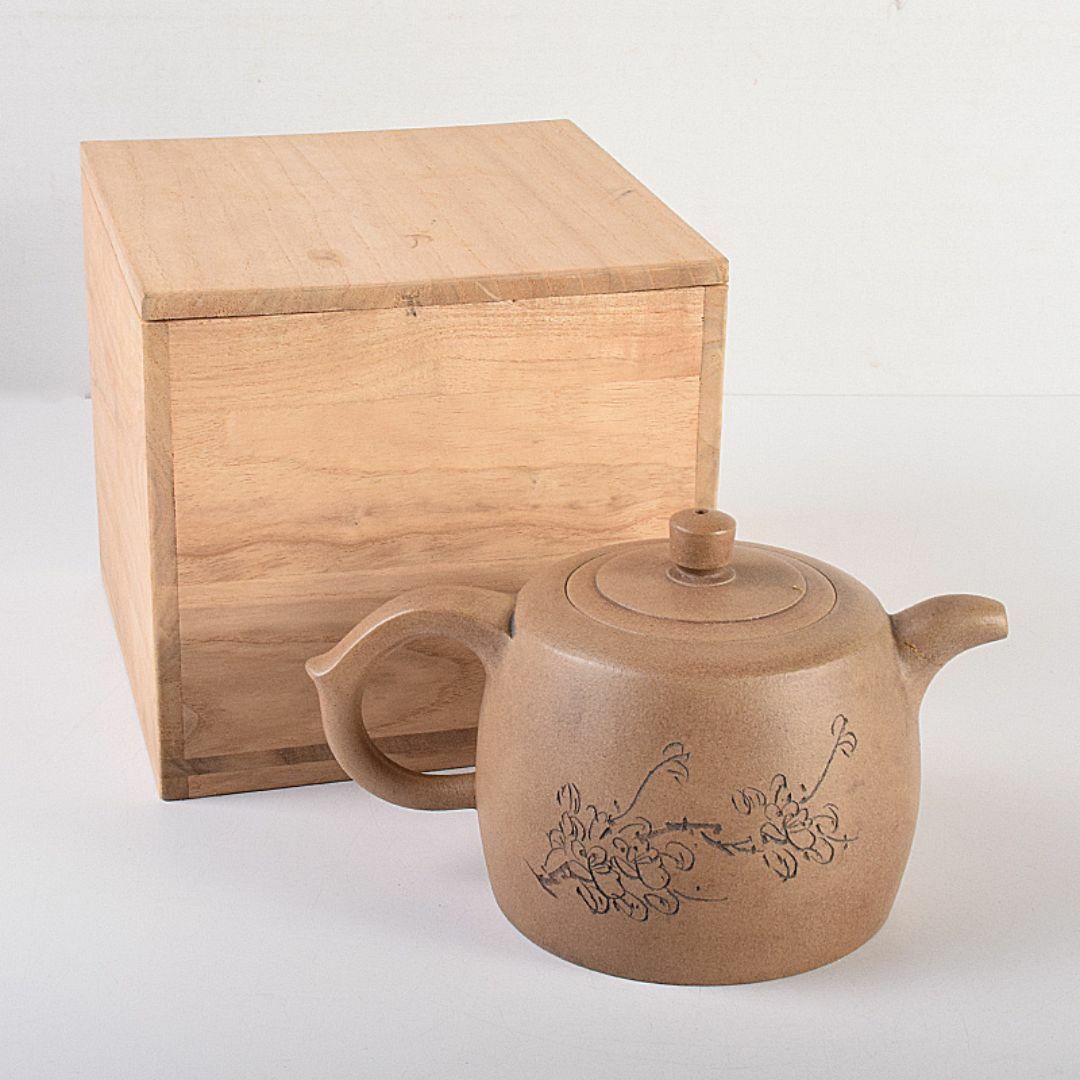 中国　顧景舟銘　紫砂　黄泥　花漢詩文　急須　茶壷　合わせ箱　M　R7627