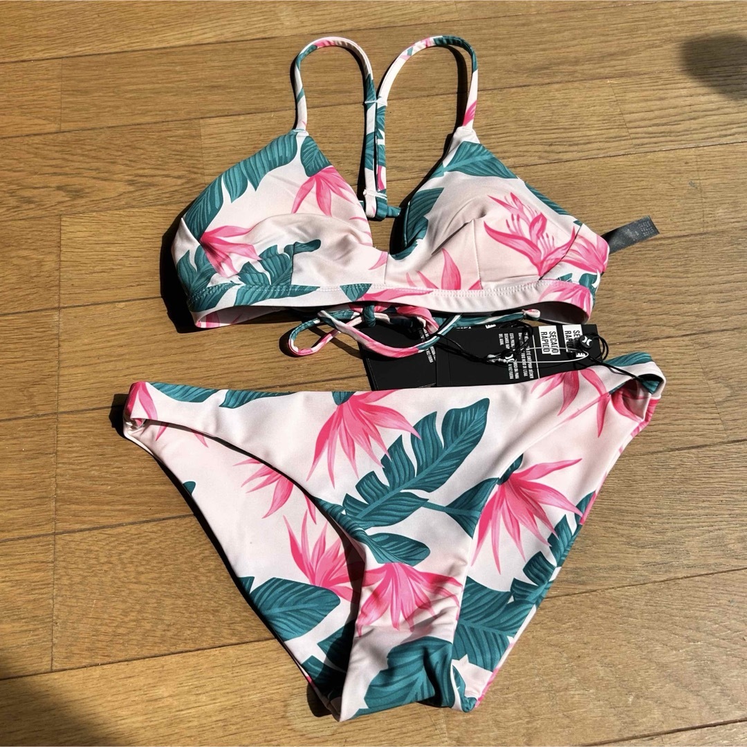 Hurley - Hurley レディース 水着 S 新品 ビキニ タグ付き Hurley - Hurley レディース 水着 S 新品 ビキニ タグ付き