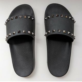 VALENTINO(サンダル)のフリマアイテム一覧 VALENTINO(サンダル)のフリマアイテム一覧