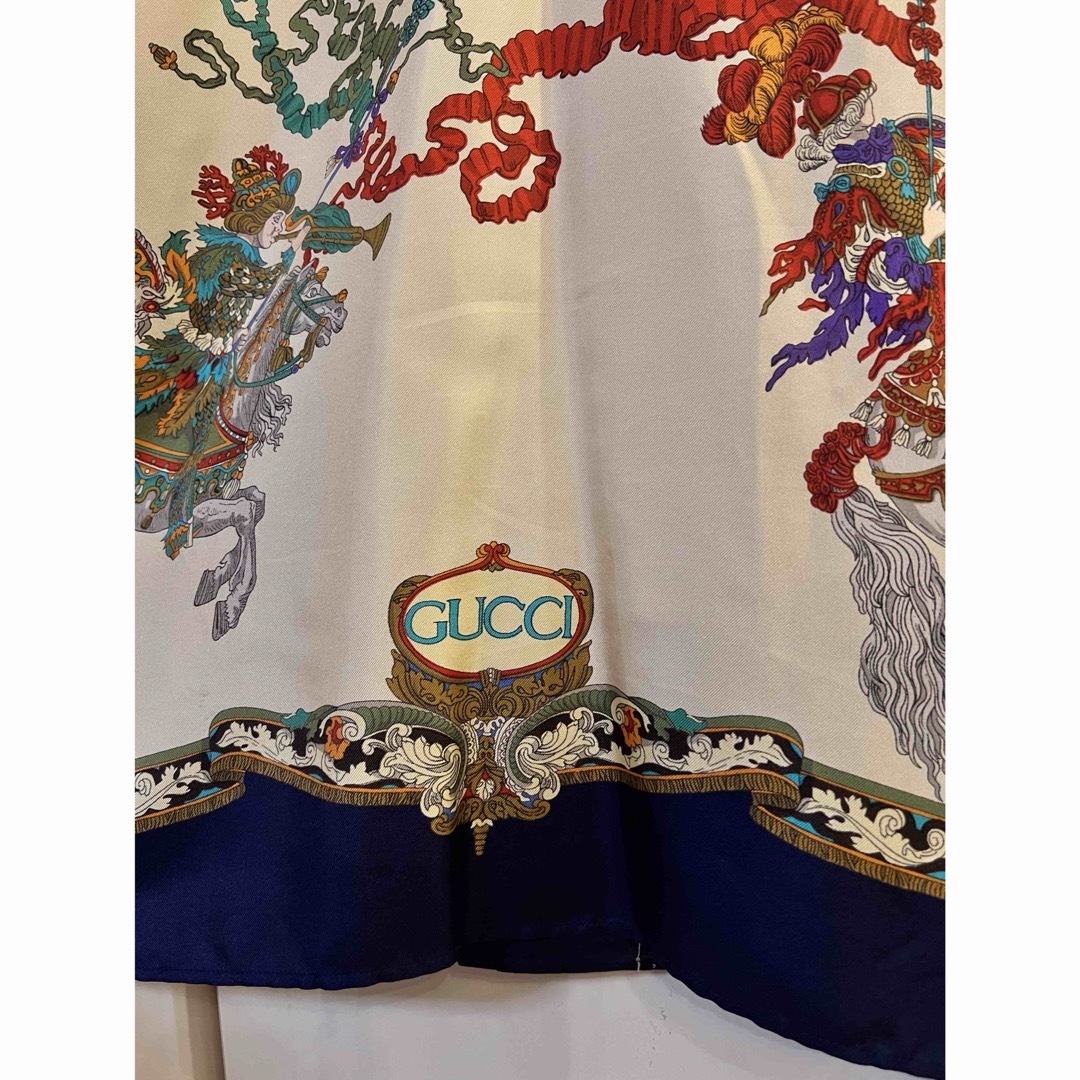 GUCCI - 未使用品 GUCCI オーダーシルクシャツの通販 by こ GUCCI - 未使用品 GUCCI オーダーシルクシャツの通販 by こ