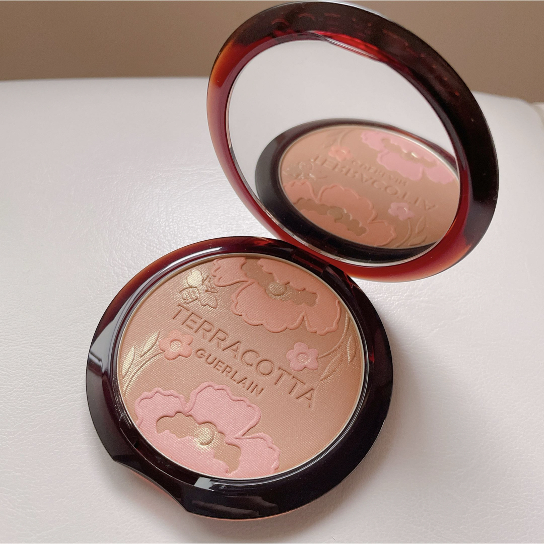 GUERLAIN - ゲラン テラコッタ ライト フラワーブロッサム GUERLAIN - ゲラン テラコッタ ライト フラワーブロッサム