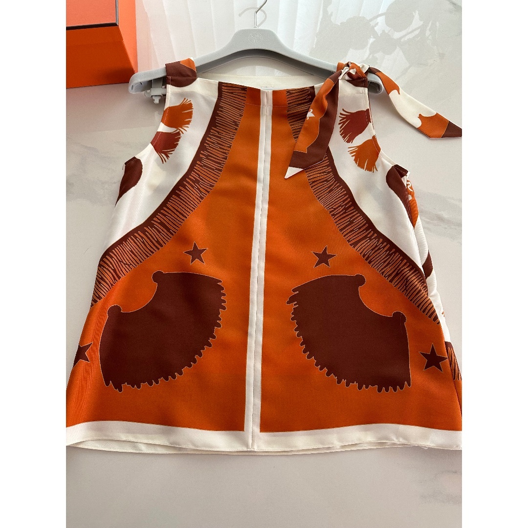 HERMES - 新品未使用　HERMES エルメス　シルク　ツイルレーヌ　トップス　ブラウス