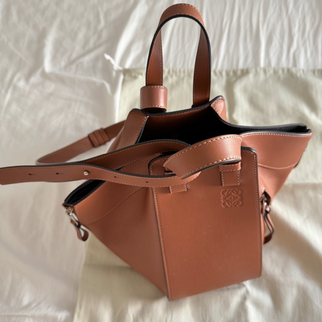 LOEWE - loewe ハンモックバッグ