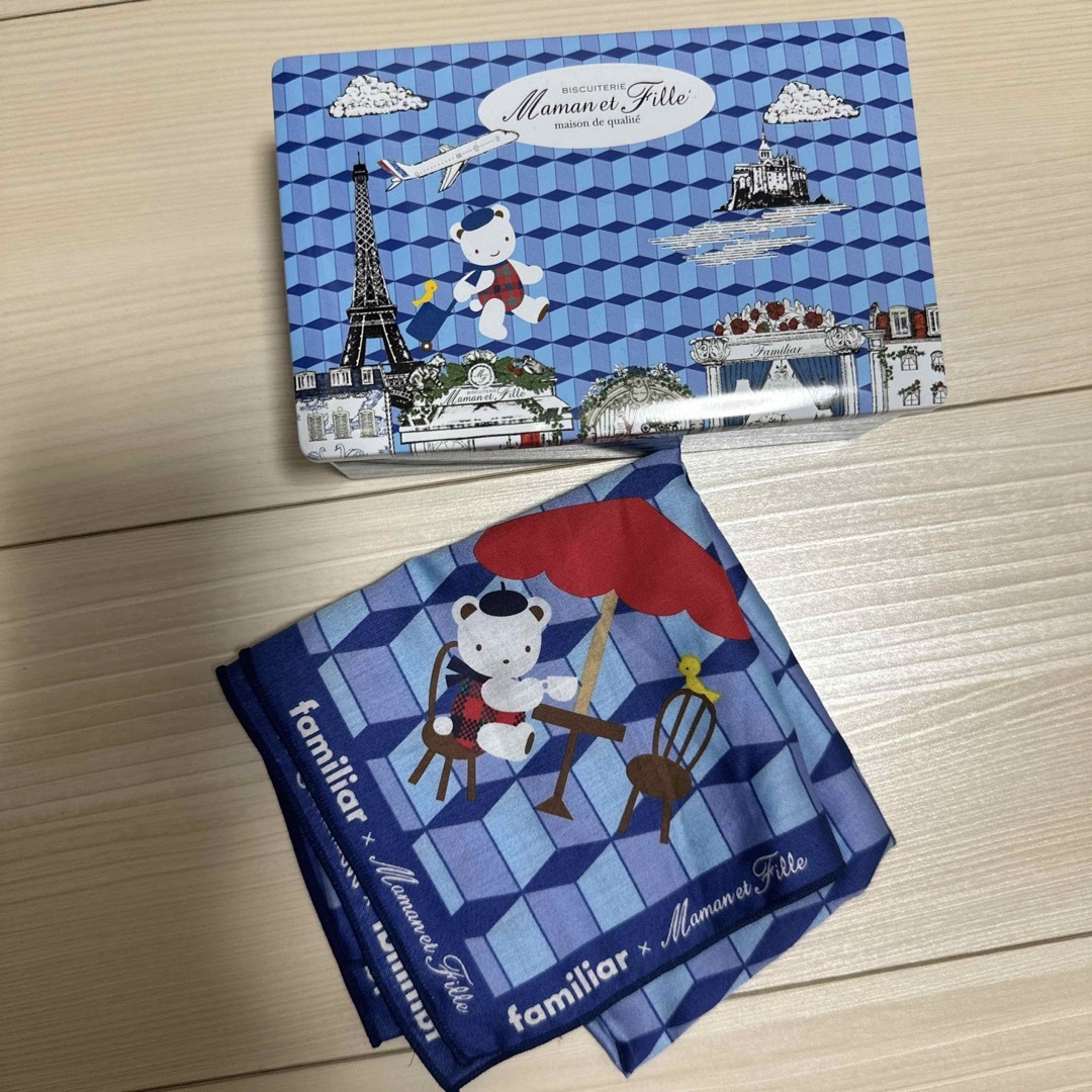 新品☆ファミリア×マモンエフィーユ☆神戸限定☆クッキー缶 新品☆ファミリア×マモンエフィーユ☆神戸限定☆クッキー缶
