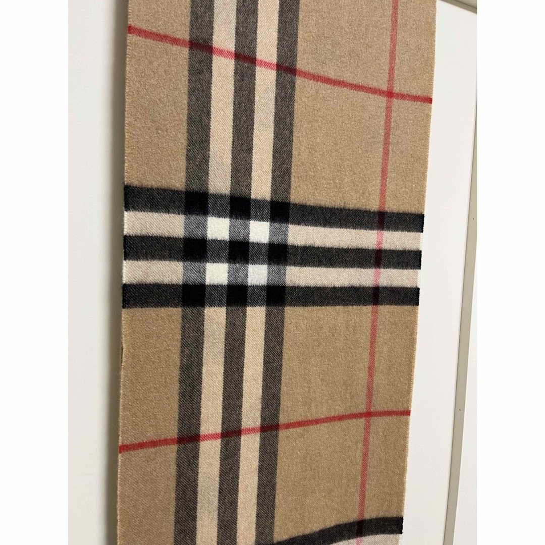 BURBERRY - BURBERRY バーバリー マフラー カシミア100% 未使用 BURBERRY - BURBERRY バーバリー マフラー カシミア100% 未使用