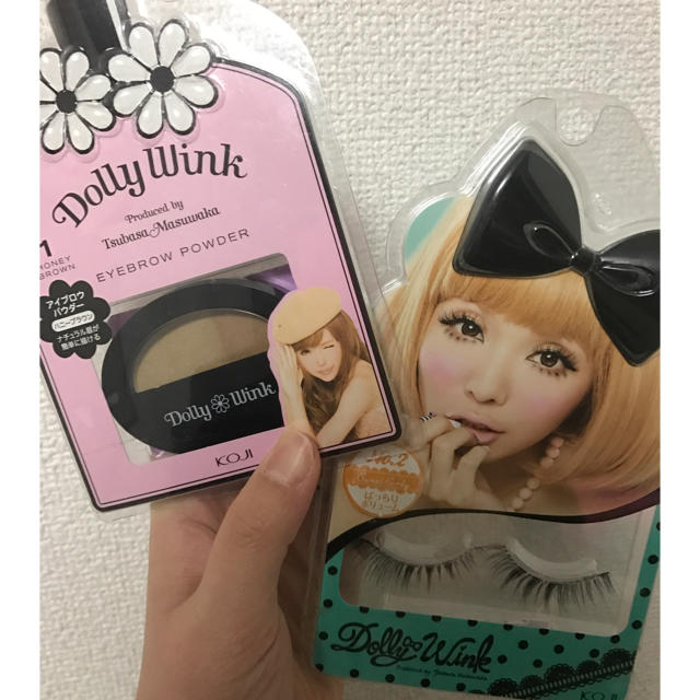 Dolly wink(ドーリーウィンク)のDolly Wink アイブローパウダー コスメ/美容のベースメイク/化粧品(パウダーアイブロウ)の商品写真