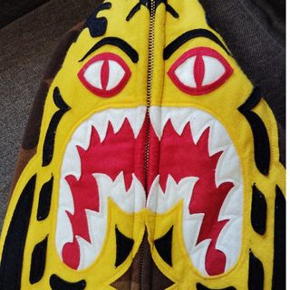 A BATHING APE(パーカー)のフリマアイテム一覧 A BATHING APE(パーカー)のフリマアイテム一覧
