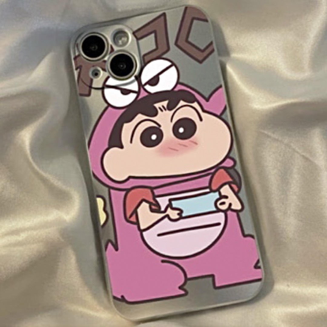 クレヨンしんちゃん(クレヨンシンチャン)のクレヨンしんちゃん⭐︎iPhoneケース スマホ/家電/カメラのスマホアクセサリー(iPhoneケース)の商品写真