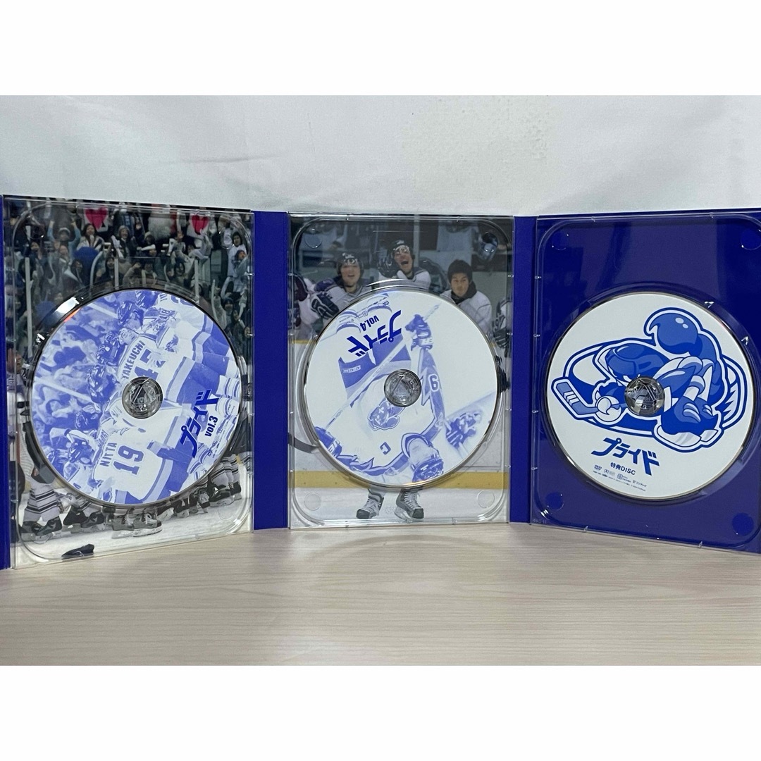 ドラマ『プライド DVD-BOX 』DVD 全5枚組 木村拓哉 竹内結子 ドラマ『プライド DVD-BOX 』DVD 全5枚組 木村拓哉 竹内結子