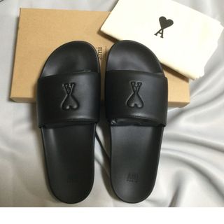 AMIRI(サンダル)のフリマアイテム一覧 AMIRI(サンダル)のフリマアイテム一覧
