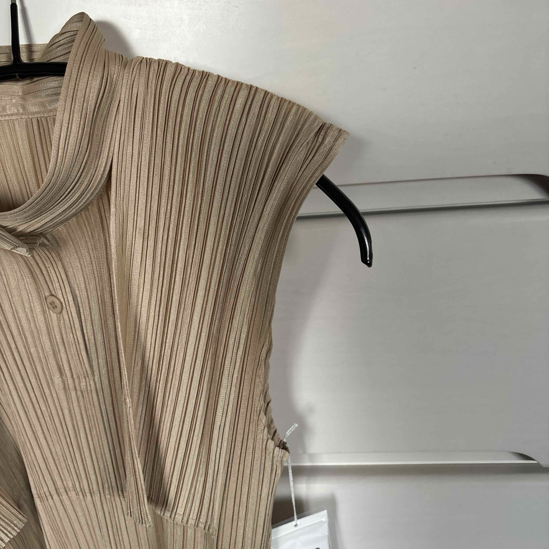 PLEATS PLEASE ISSEY MIYAKE - プリーツプリーズMONTHLY COLORS PLEATS PLEASE ISSEY MIYAKE - プリーツプリーズMONTHLY COLORS