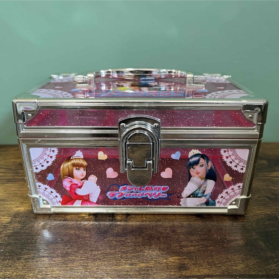 激レア】オシャレ魔女ラブandベリー 宝箱 バニティケース 小物 激レア】オシャレ魔女ラブandベリー 宝箱 バニティケース 小物