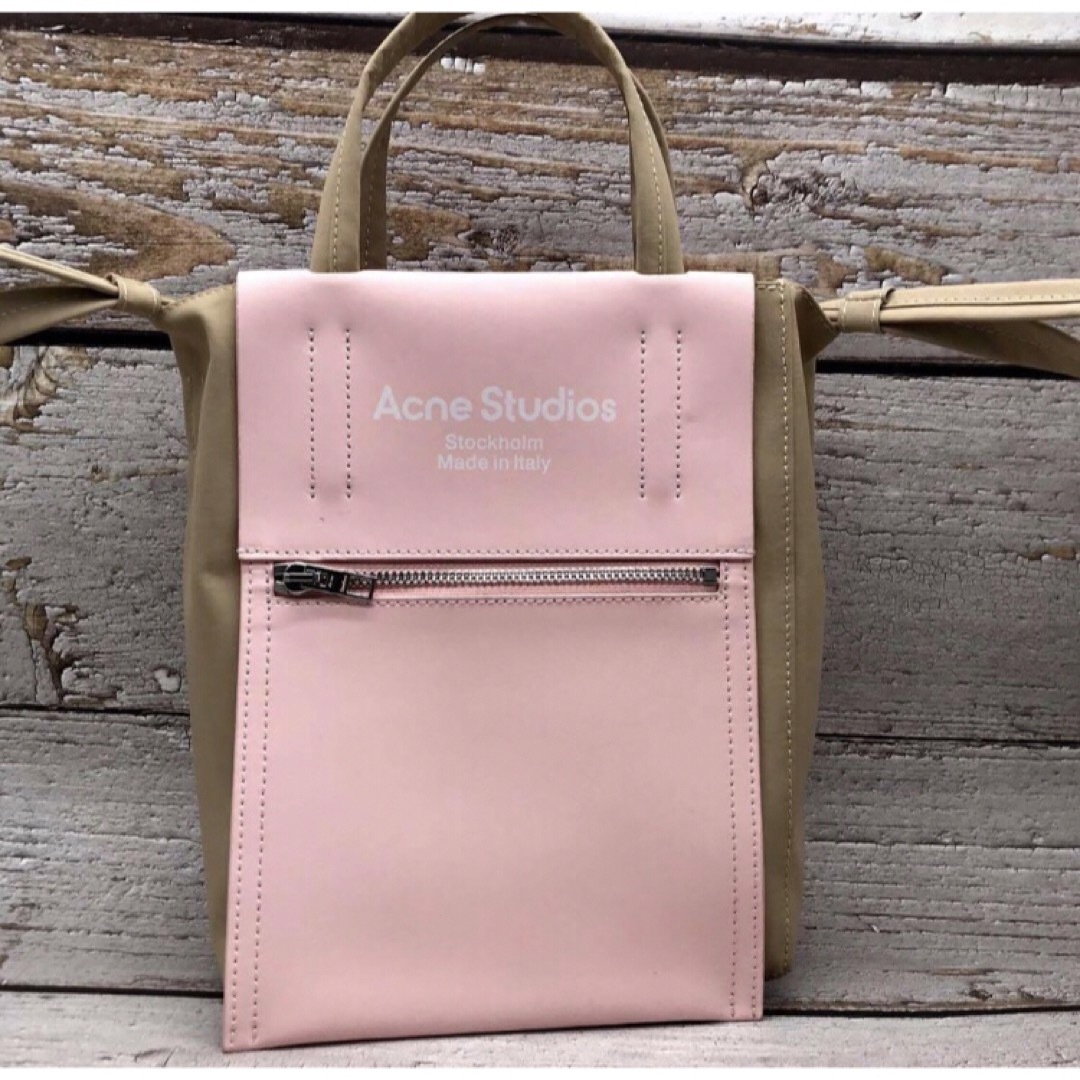 Acne Studios(アクネストゥディオズ)のアクネストゥディオズ　Acne Studios トートバッグ　Sピンク レディースのバッグ(トートバッグ)の商品写真